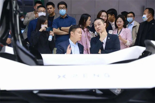 “蔚小理”，请全面开战！| 棋至中盘